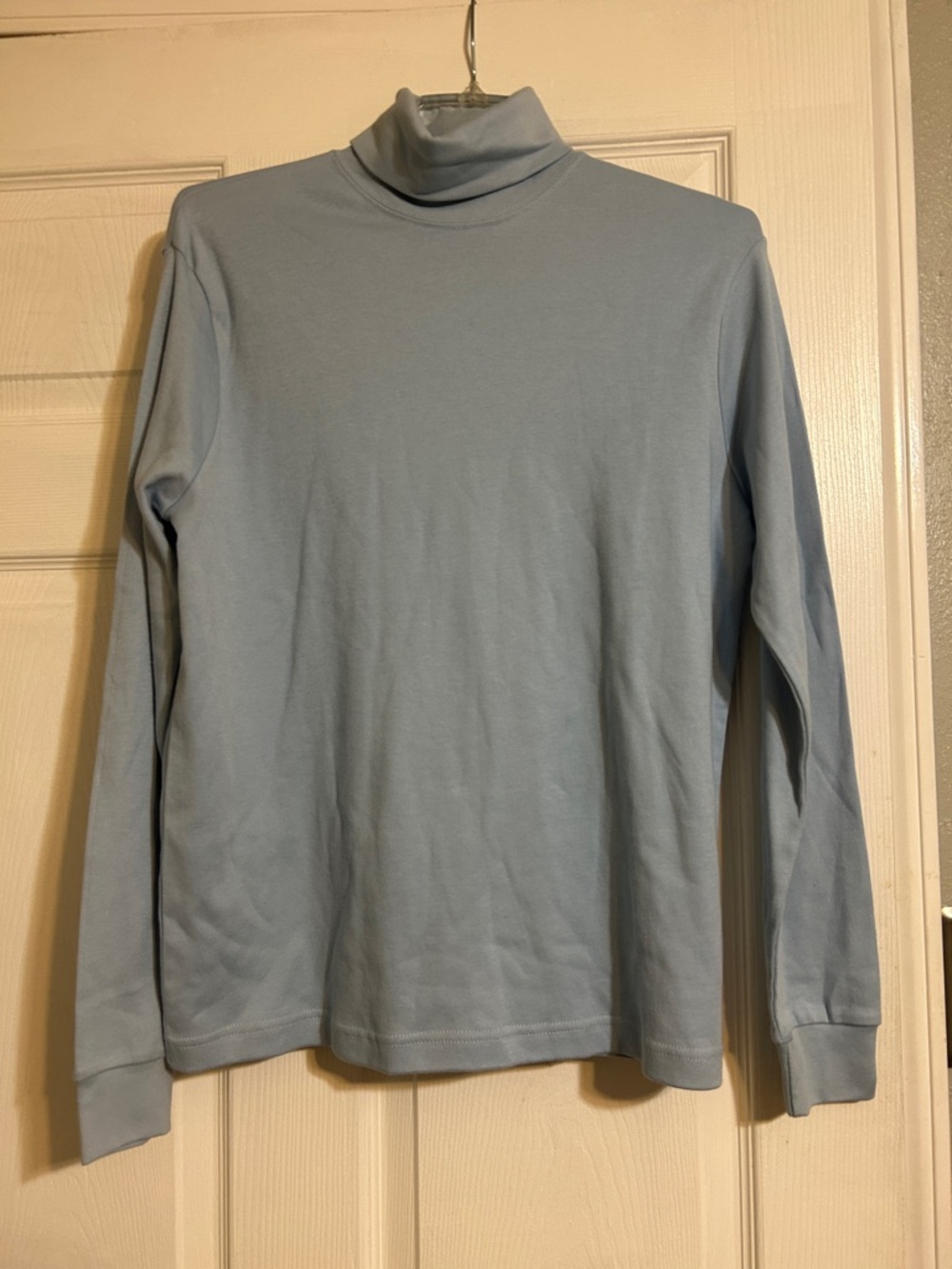 Hanes blue turtleneck sweater